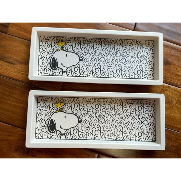 NWOT Peanuts Set of 2 Platters Snoopy & Woodstock 14" x 5 5/8" x 1" - Picture 1 of 6